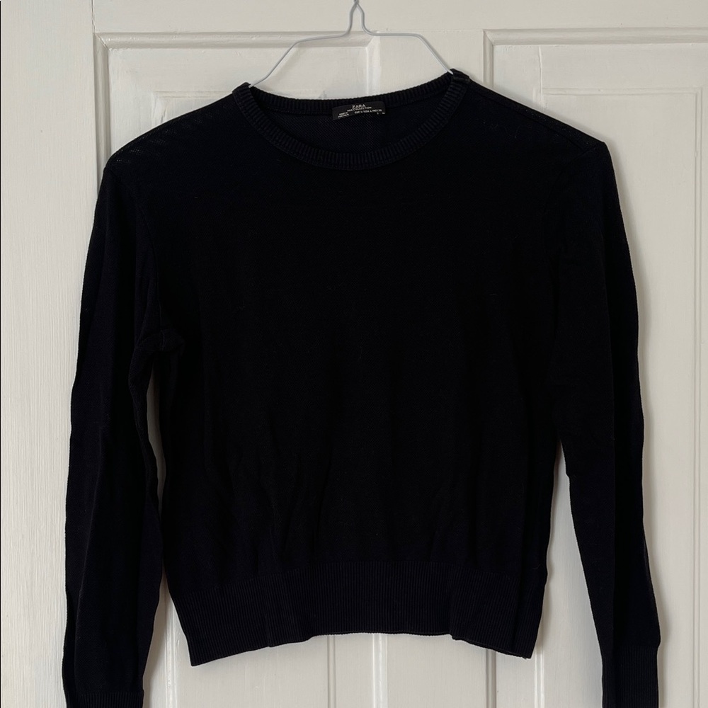 Bundle 2 Listings for $20😀Zara Black Crew Neck Cropped Sweater